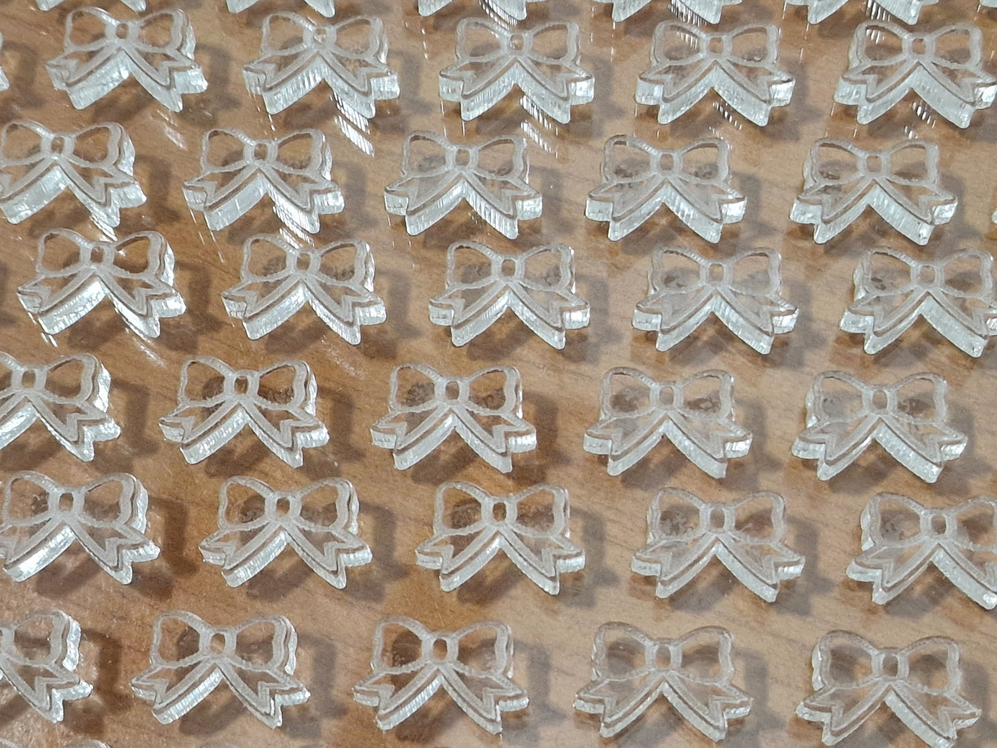 Bow, Ribbon Scoop / Scoopy / Scoopies / Tiny Melts Silicone Mould