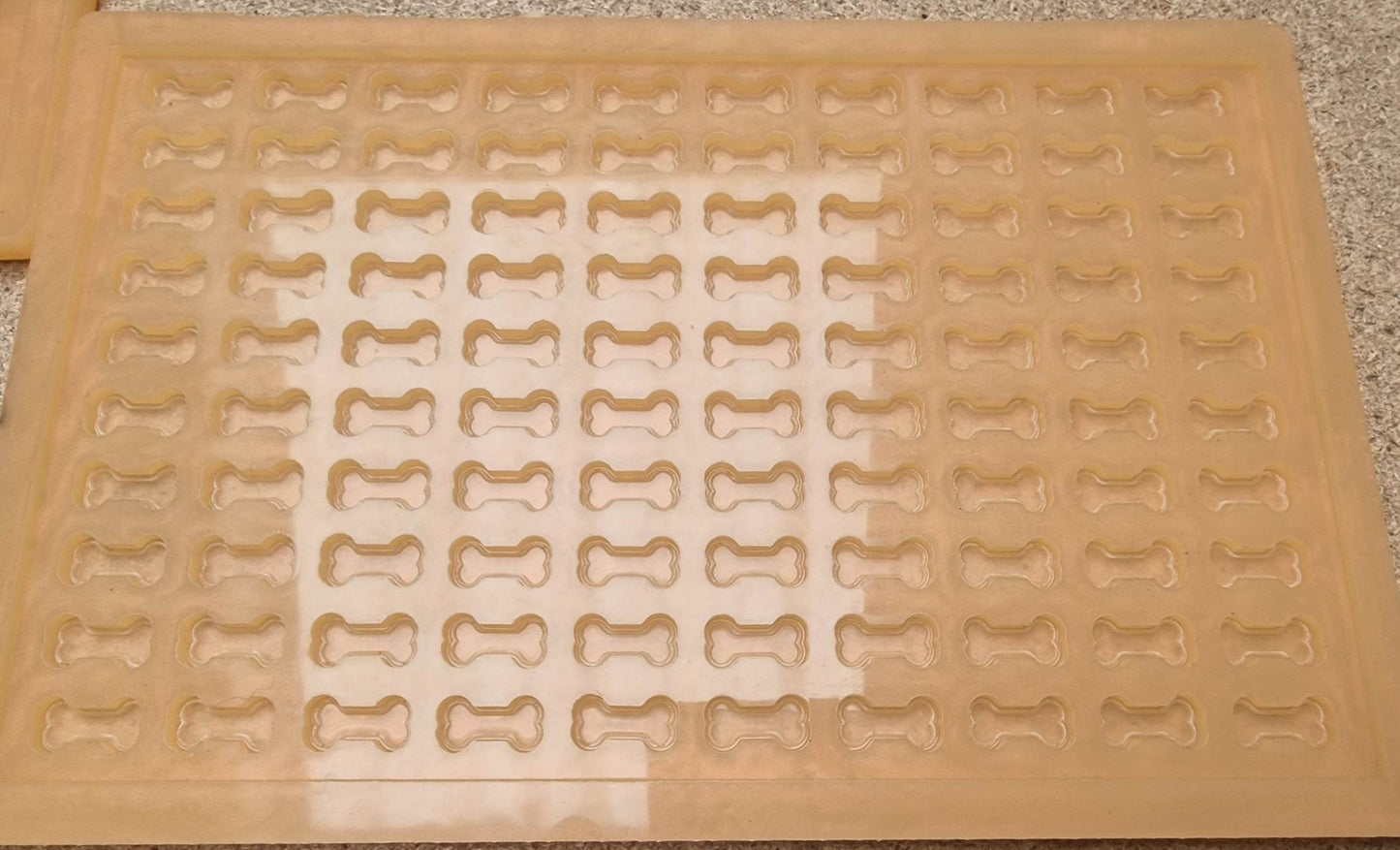 Dog bone Scoop / Scoopies / Scoopy / Tiny Melts Silicone Mould