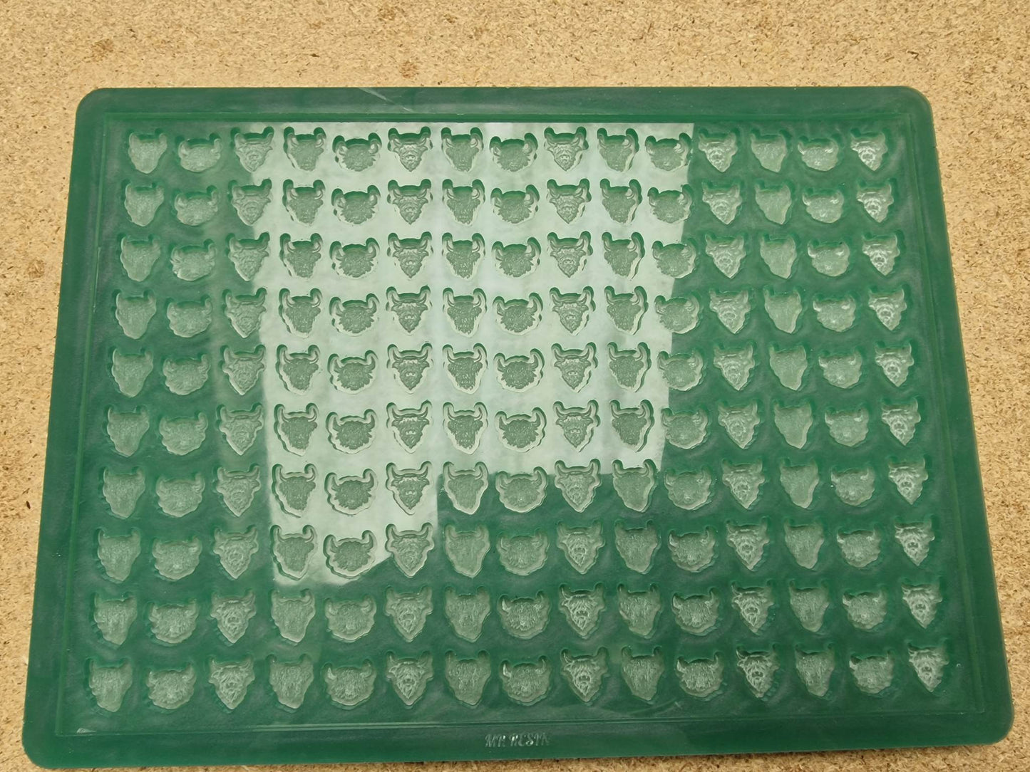 Highland Cow Scoop / Scoopies / Scoopy / Tiny Melts Silicone Mould