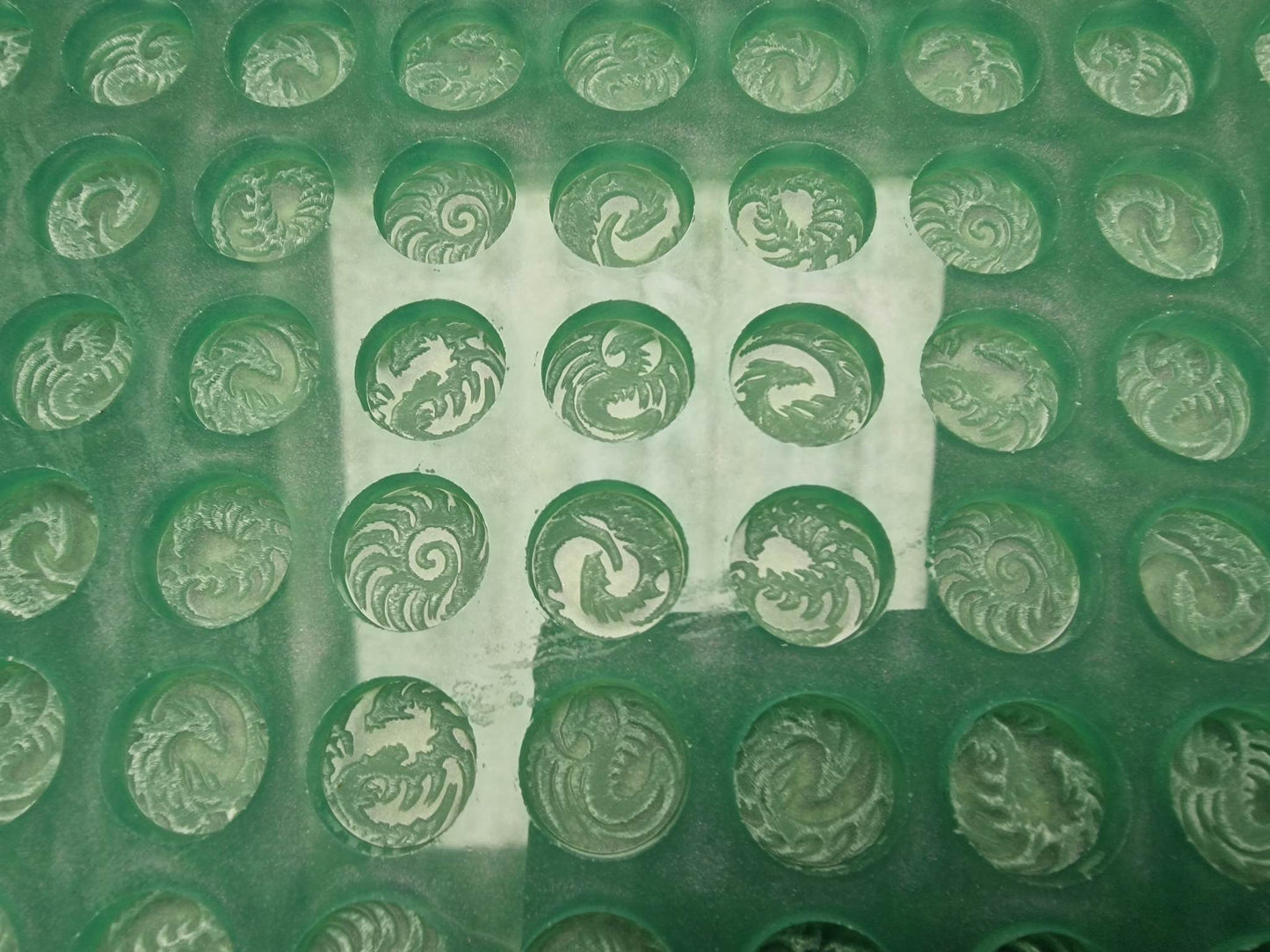 Dragon Token Scoop / Scoopies / Scoopy / Tiny Melts Silicone Mould