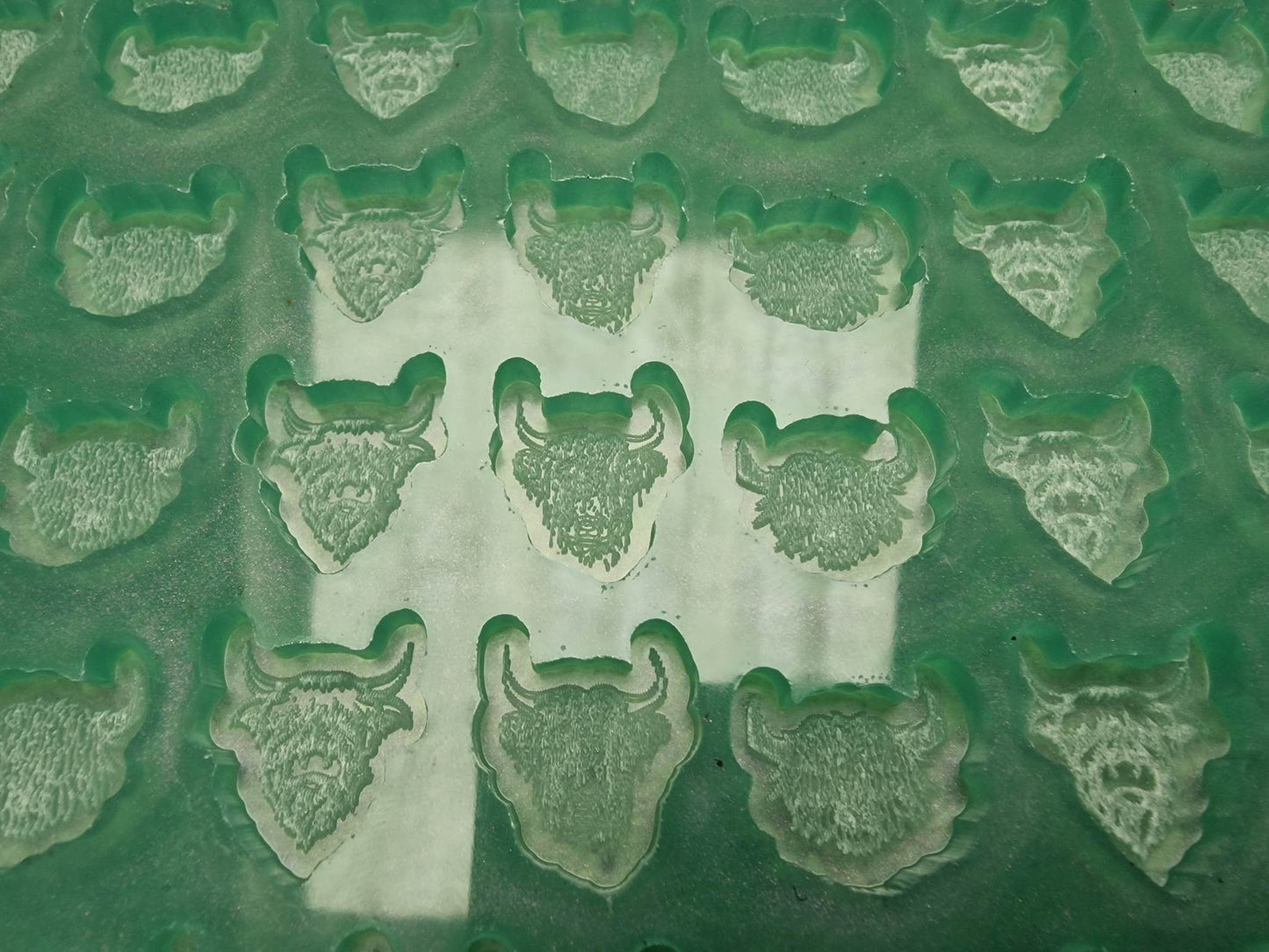 Highland Cow Scoop / Scoopies / Scoopy / Tiny Melts Silicone Mould