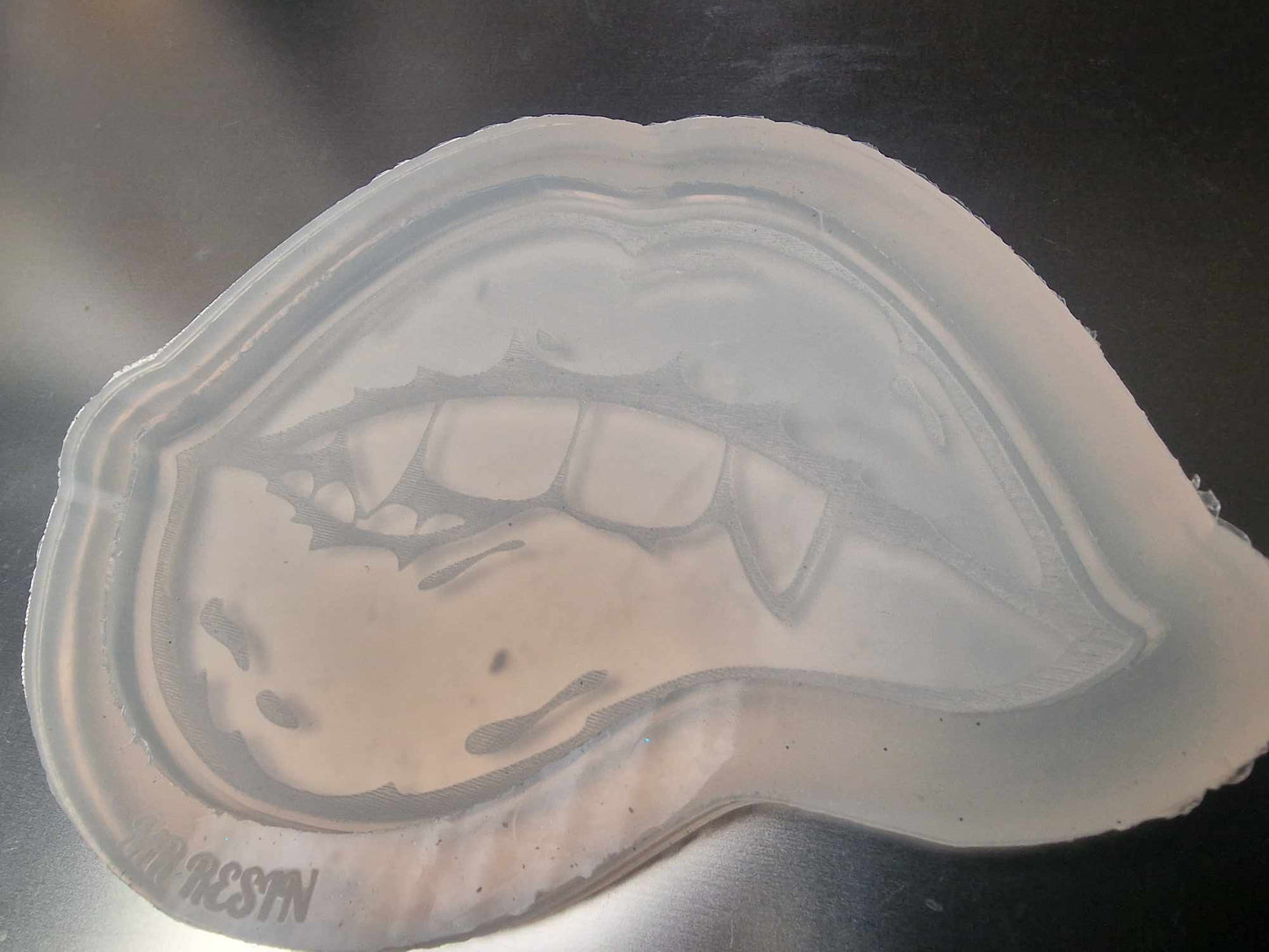 Vamp Lips coaster, wax bar, chocolate mould
