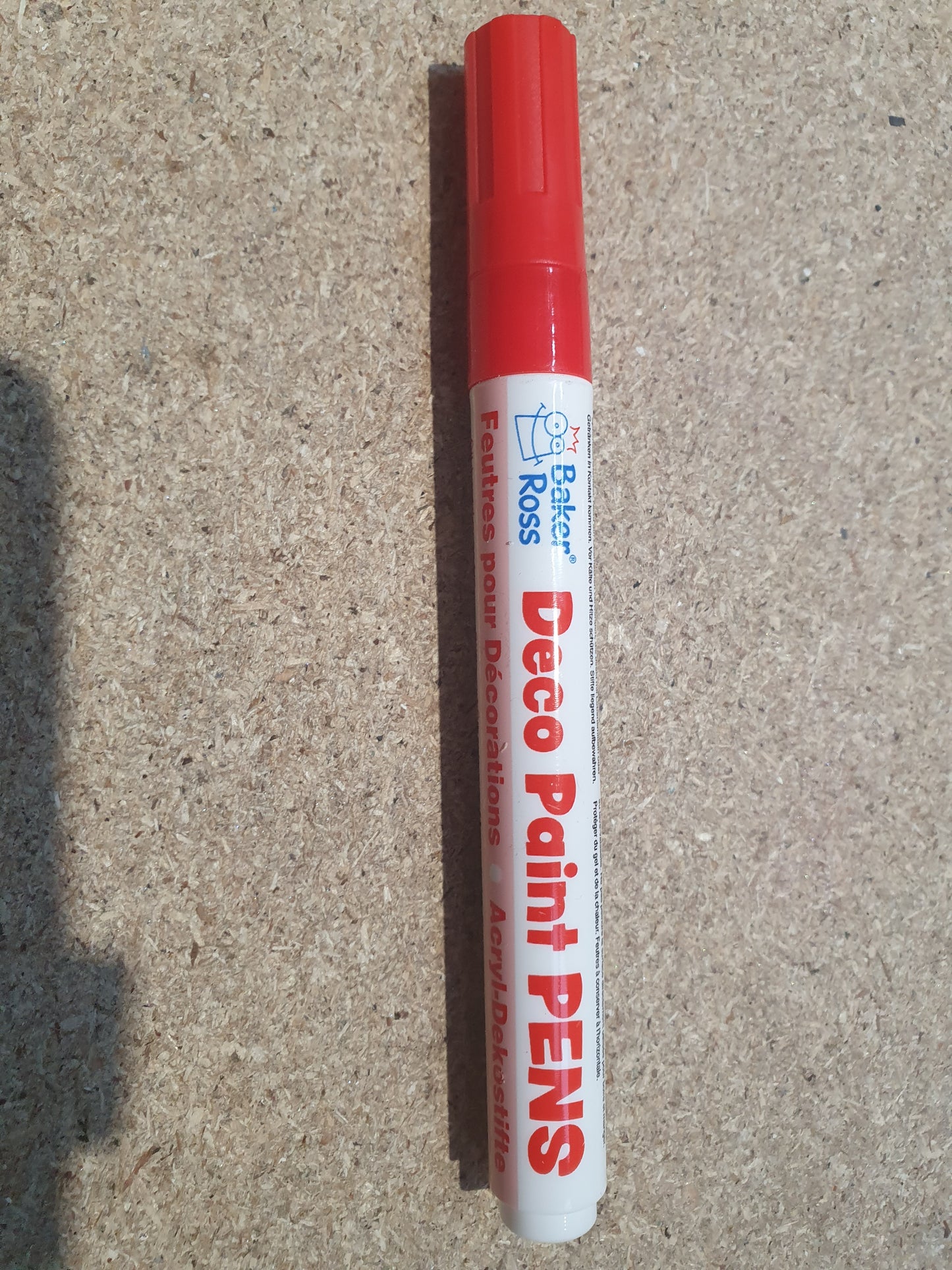 Edging / highlighting paint pens