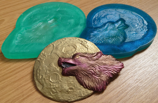 Wolf with Moon Silicone Mould