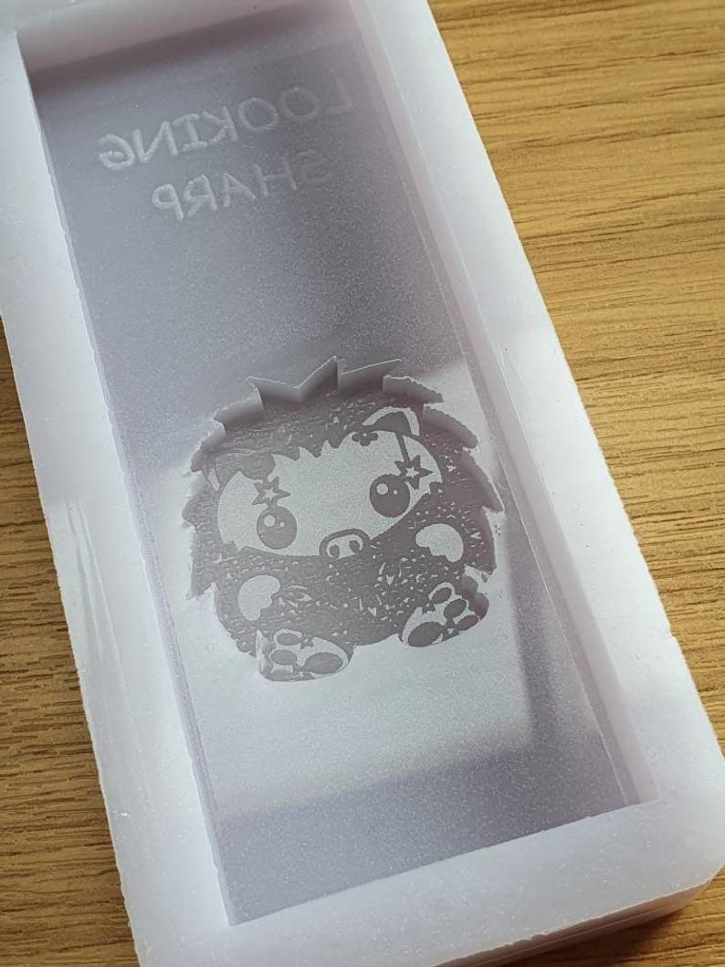 Looking Sharp Hedgehog Wax Bar Silicone Mould