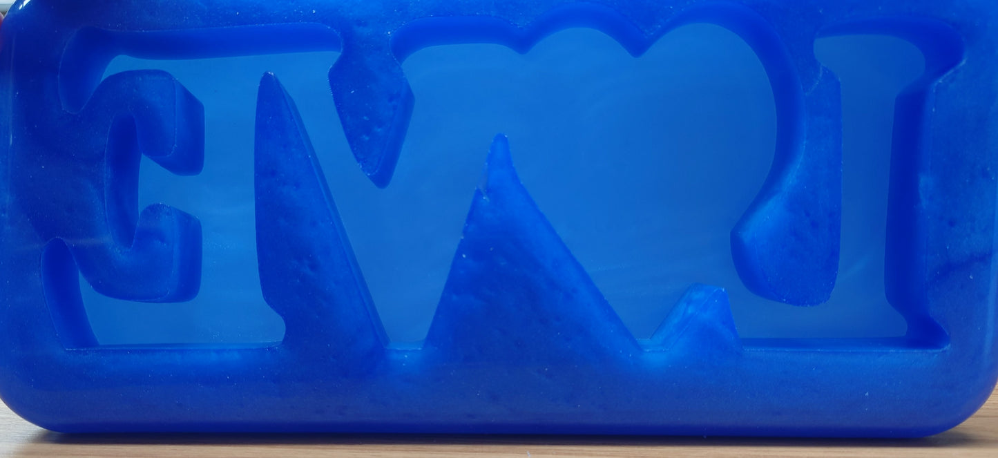 Love Freestanding Word Silicone Mould