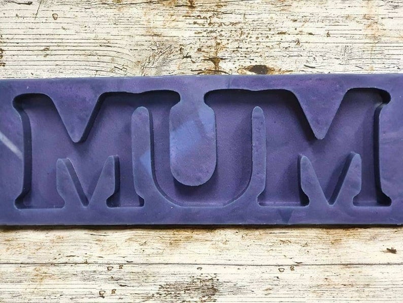 Mum or / and Dad Freestanding Word Silicone Mould