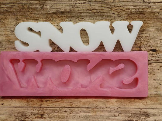 Snow: Christmas Freestanding Word Mould