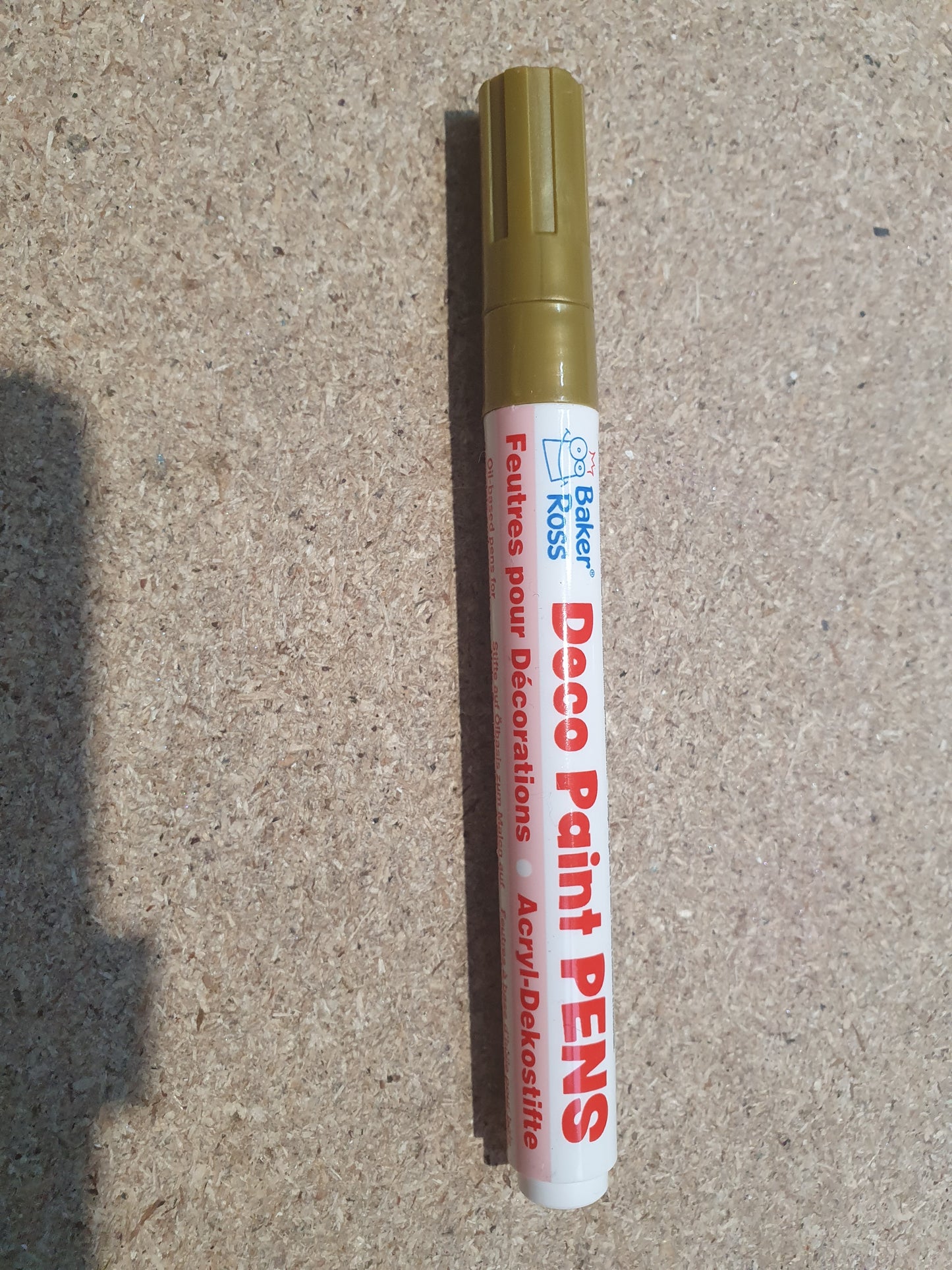 Edging / highlighting paint pens