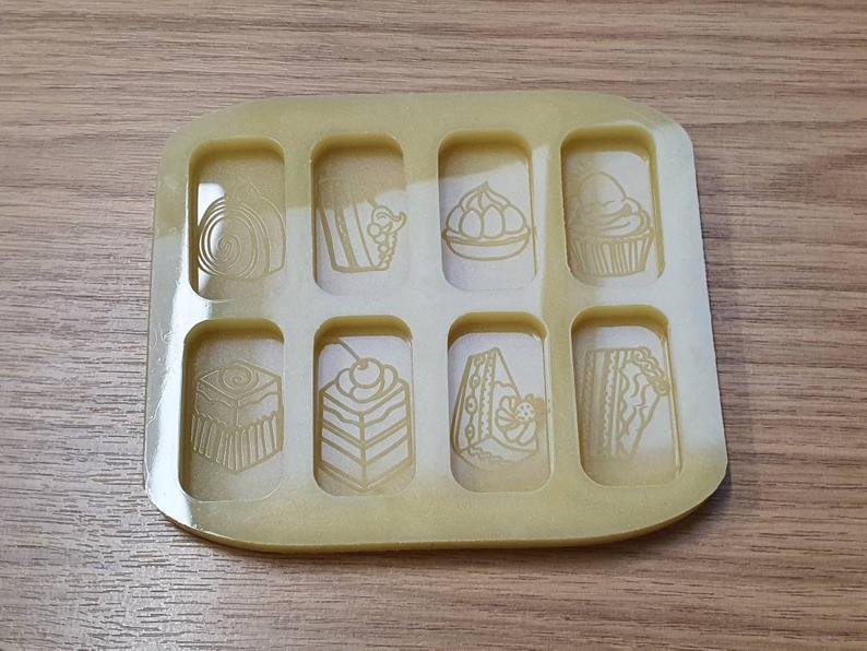 Cakes Wax Melt Silicone Mould - HB Style Size