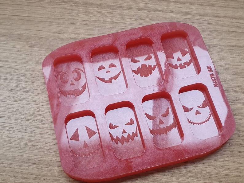 Pumpkin Face Halloween Wax Melt Silicone Mould - HB Style Size