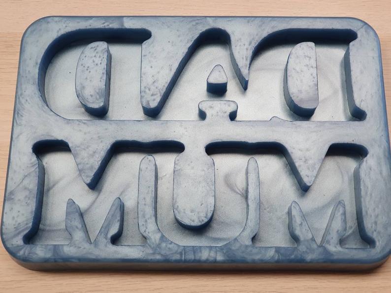 Mum or / and Dad Freestanding Word Silicone Mould