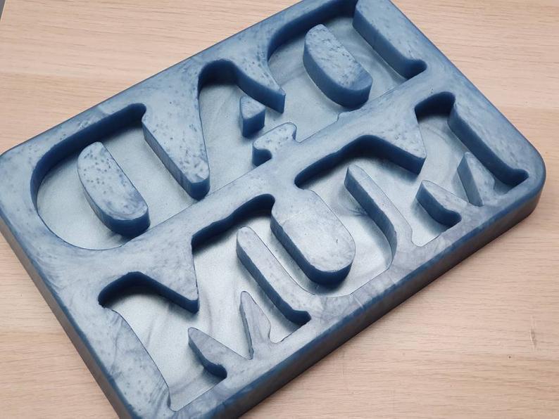 Mum or / and Dad Freestanding Word Silicone Mould
