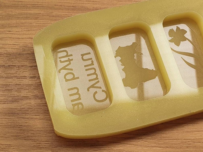 Wales Country Wax Melt Silicone Mould - HB Style Size